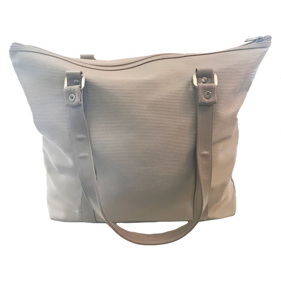 VINTAGE JORDACHE CARRY ON TOTE BAG - Picture 2 of 6